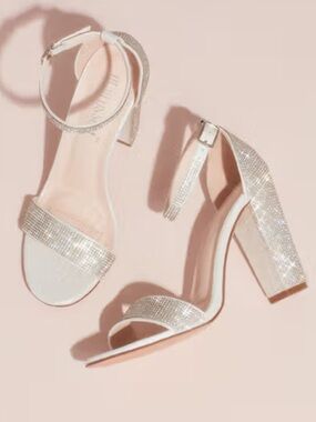David’s Bridal DB Studio Rhinestone Block-Heeled Bridal Shoes Size 9